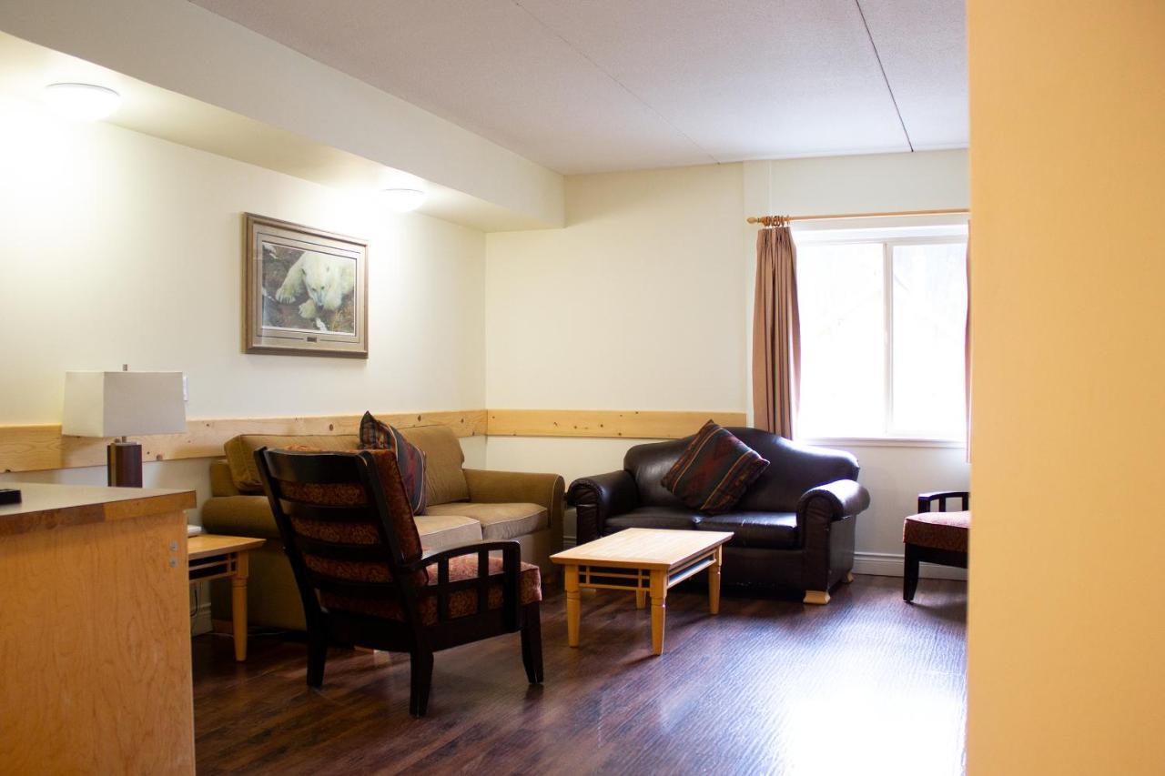 Manning Park Resort Exteriör bild