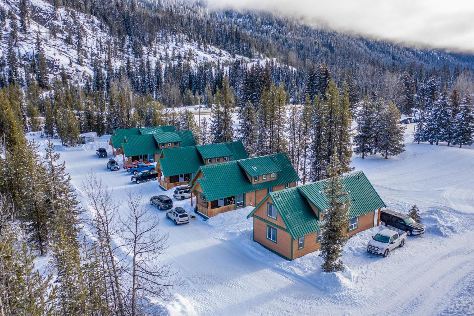 Manning Park Resort Exteriör bild
