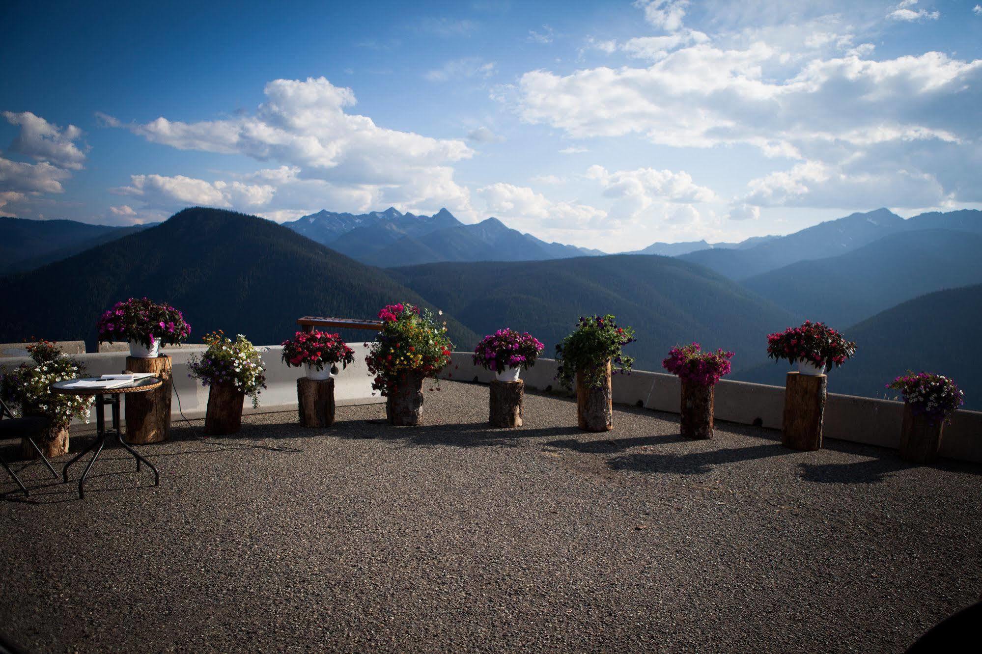 Manning Park Resort Exteriör bild